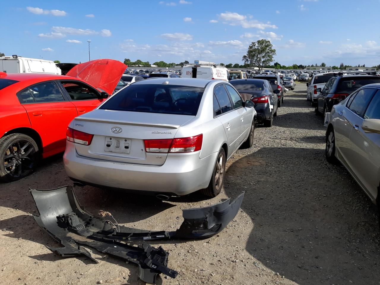 Photo 4 from auction – 2008 HYUNDAI SONATA SE with VIN 5NPEU46F48H381251