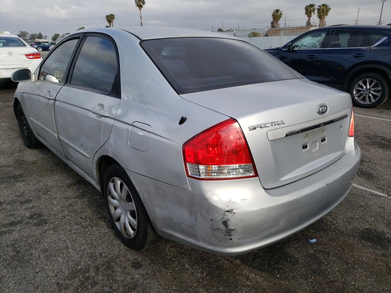 Photo 3 from auction – 2007 KIA SPECTRA EX with VIN KNAFE122175420814