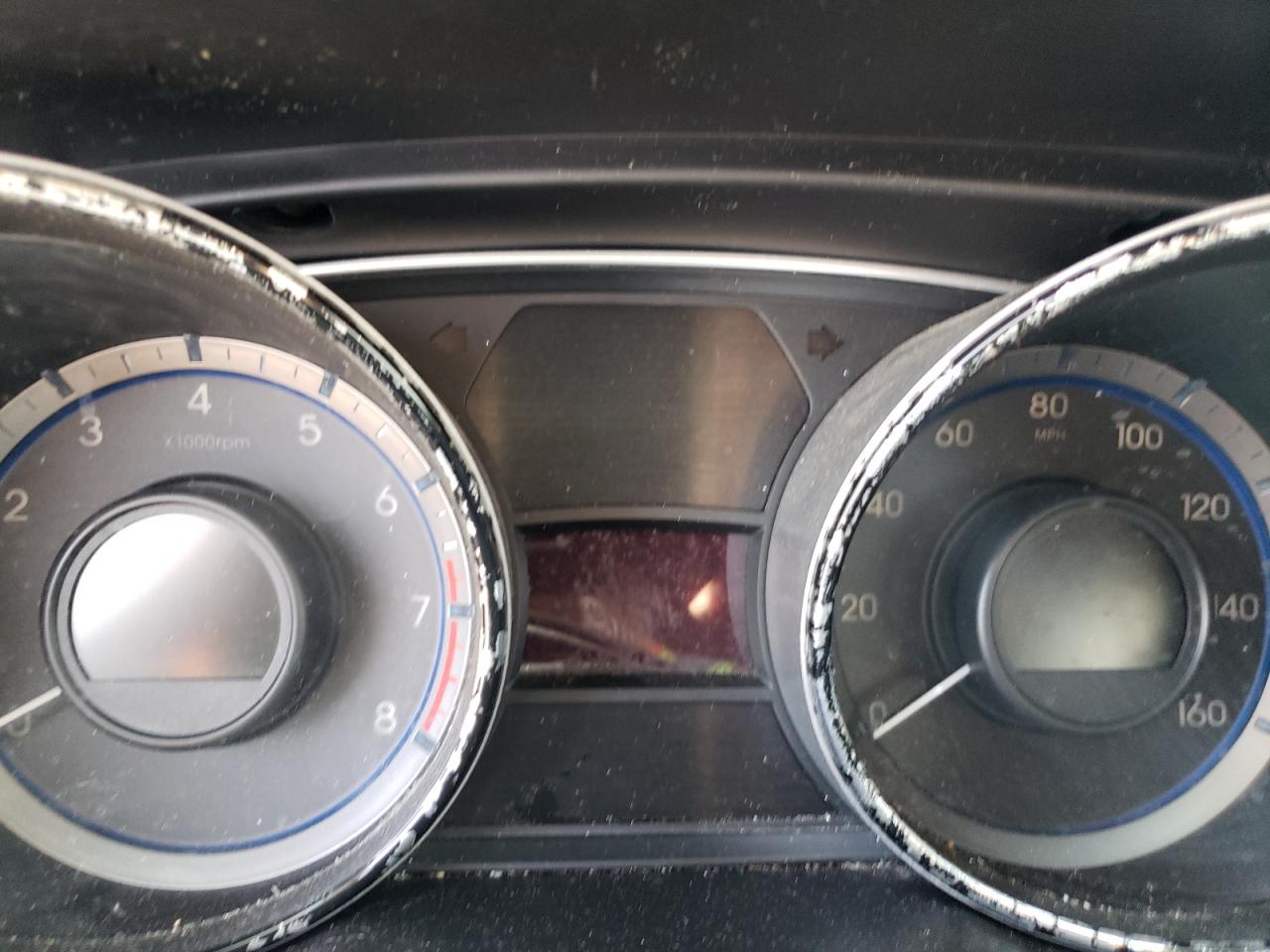 Photo 8 from auction – 2014 HYUNDAI SONATA GLS with VIN 5NPEB4AC0EH941829