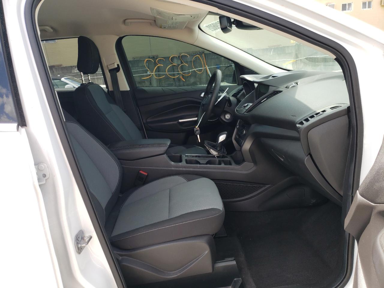Photo 5 from auction – 2018 FORD ESCAPE SE with VIN 1FMCU0GD5JUC87352