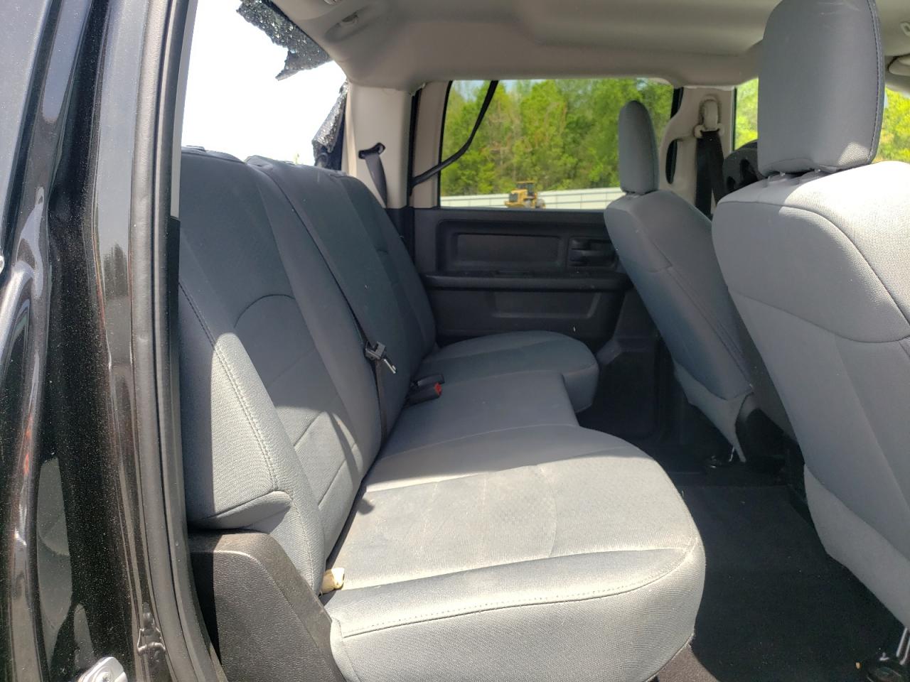 Photo 6 from auction – 2017 RAM 1500 ST with VIN 3C6RR7KT4HG708389