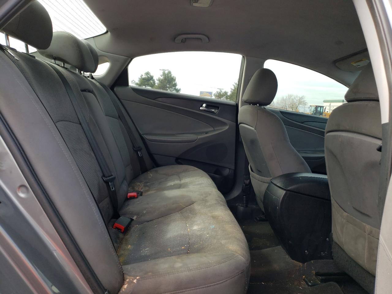 Photo 6 from auction – 2013 HYUNDAI SONATA GLS with VIN 5NPEB4AC2DH729738