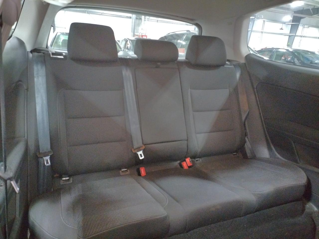 Photo 6 from auction – 2011 VOLKSWAGEN GOLF with VIN WVWAA7AJ2BW216787