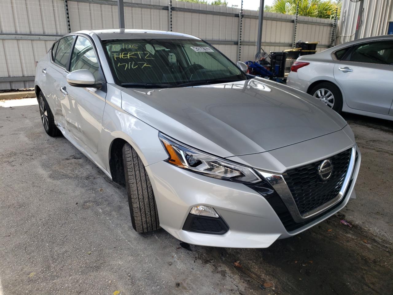 NISSAN ALTIMA 2022 with VIN 1N4BL4DV2NN307246 - Photo from auction