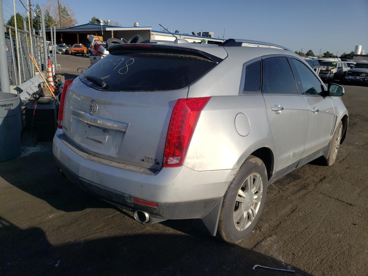 Photo 4 from auction – 2015 CADILLAC SRX LUXURY with VIN 3GYFNEE36FS583973