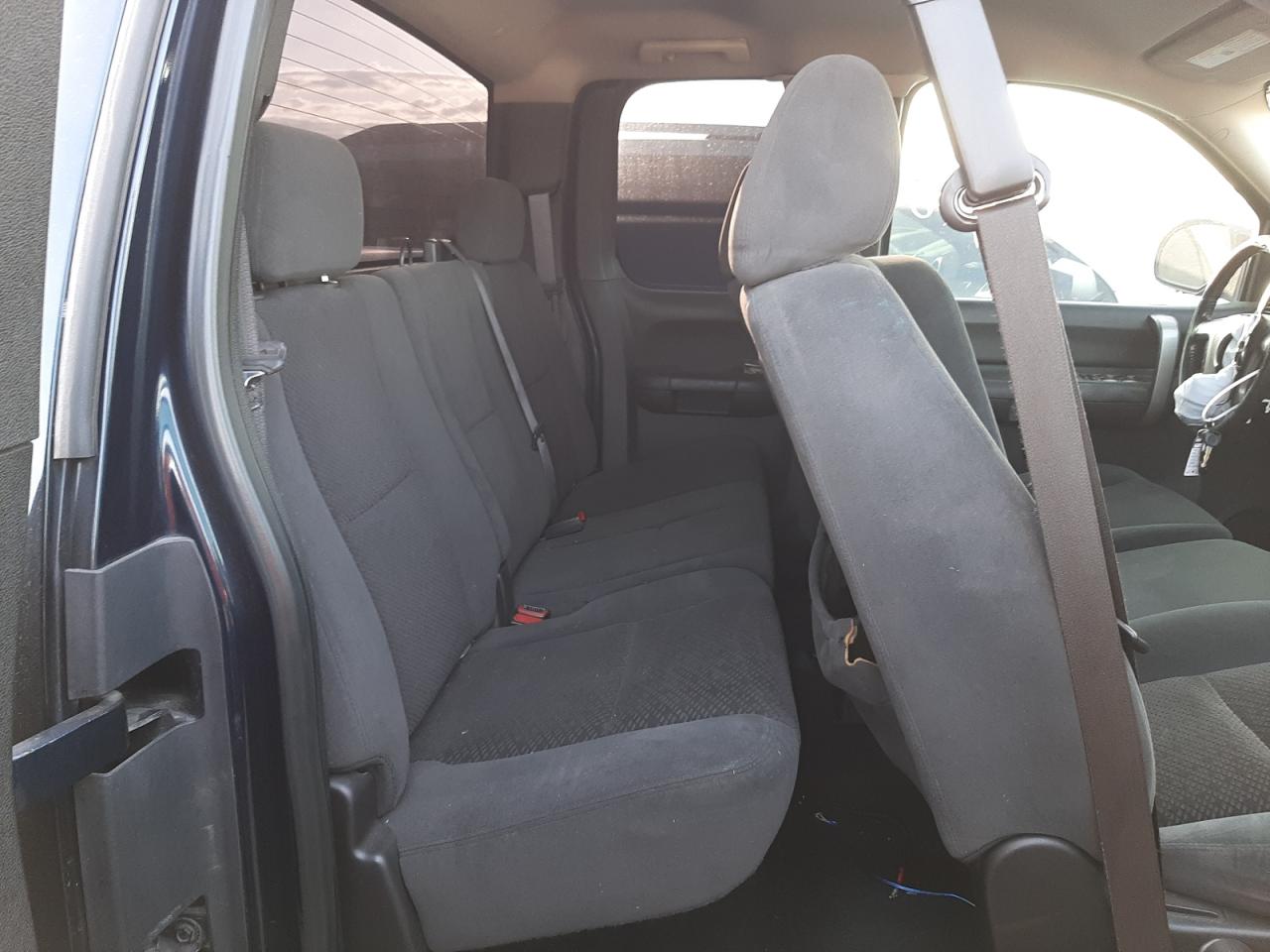Photo 6 from auction – 2008 CHEVROLET SILVRDO LT with VIN 2GCEC19J081211231
