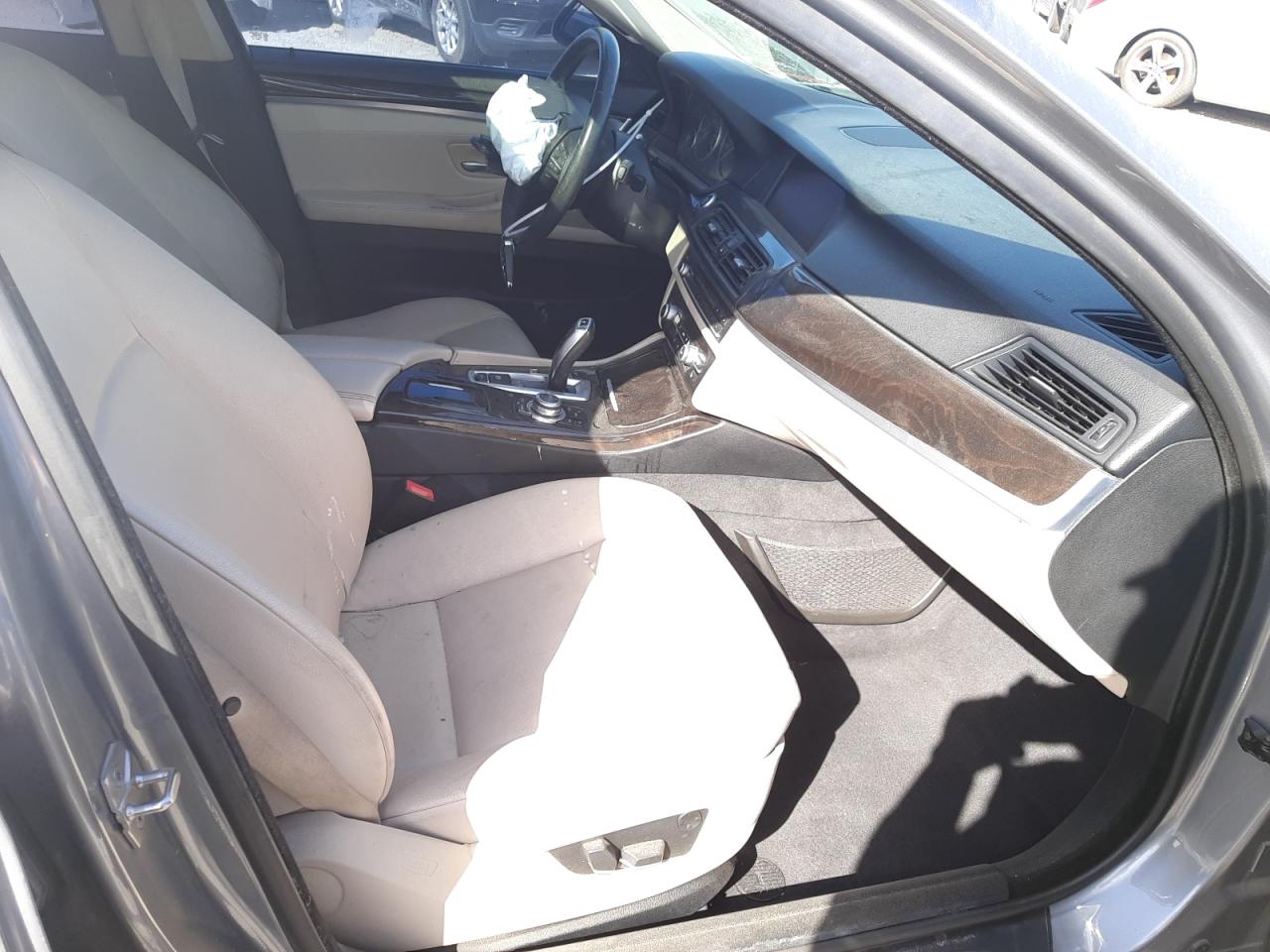 Photo 5 from auction – 2012 BMW 535 I with VIN WBAFR7C52CC812044