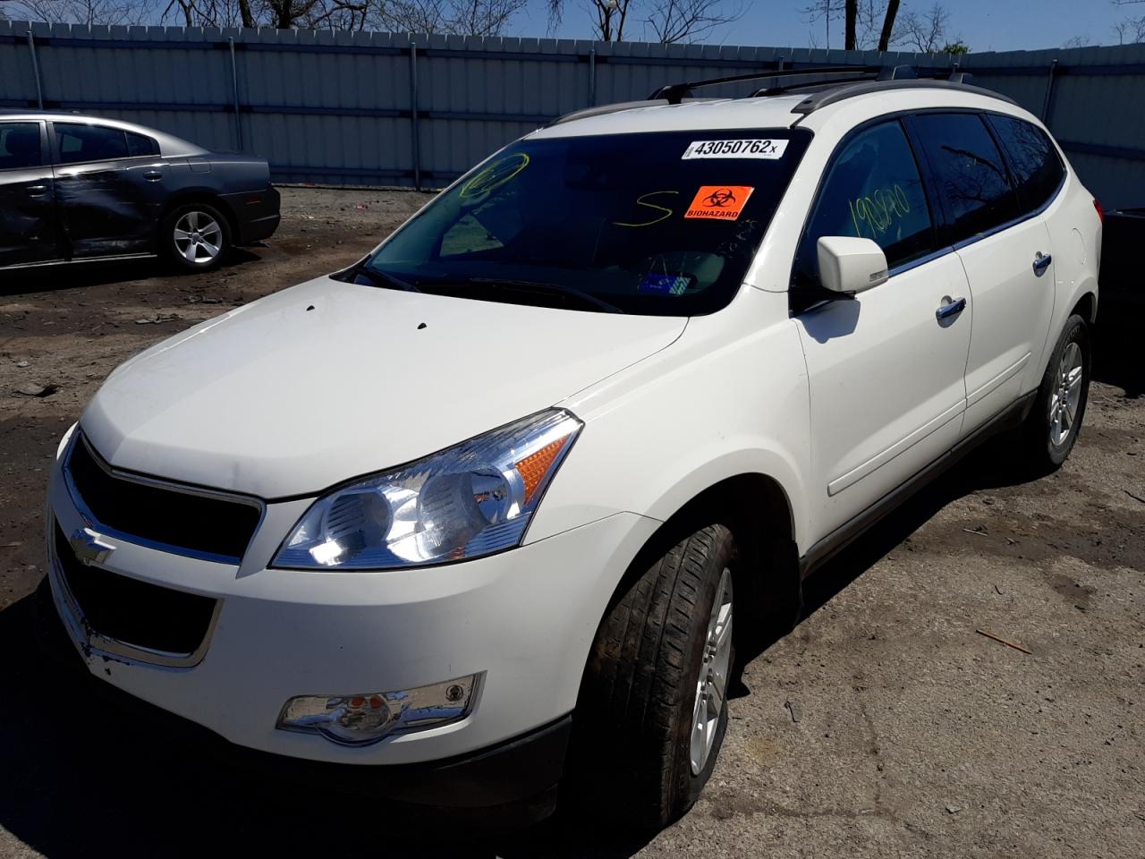 Photo 2 from auction – 2011 CHEVROLET TRAVERSE L with VIN 1GNKVGED1BJ408879