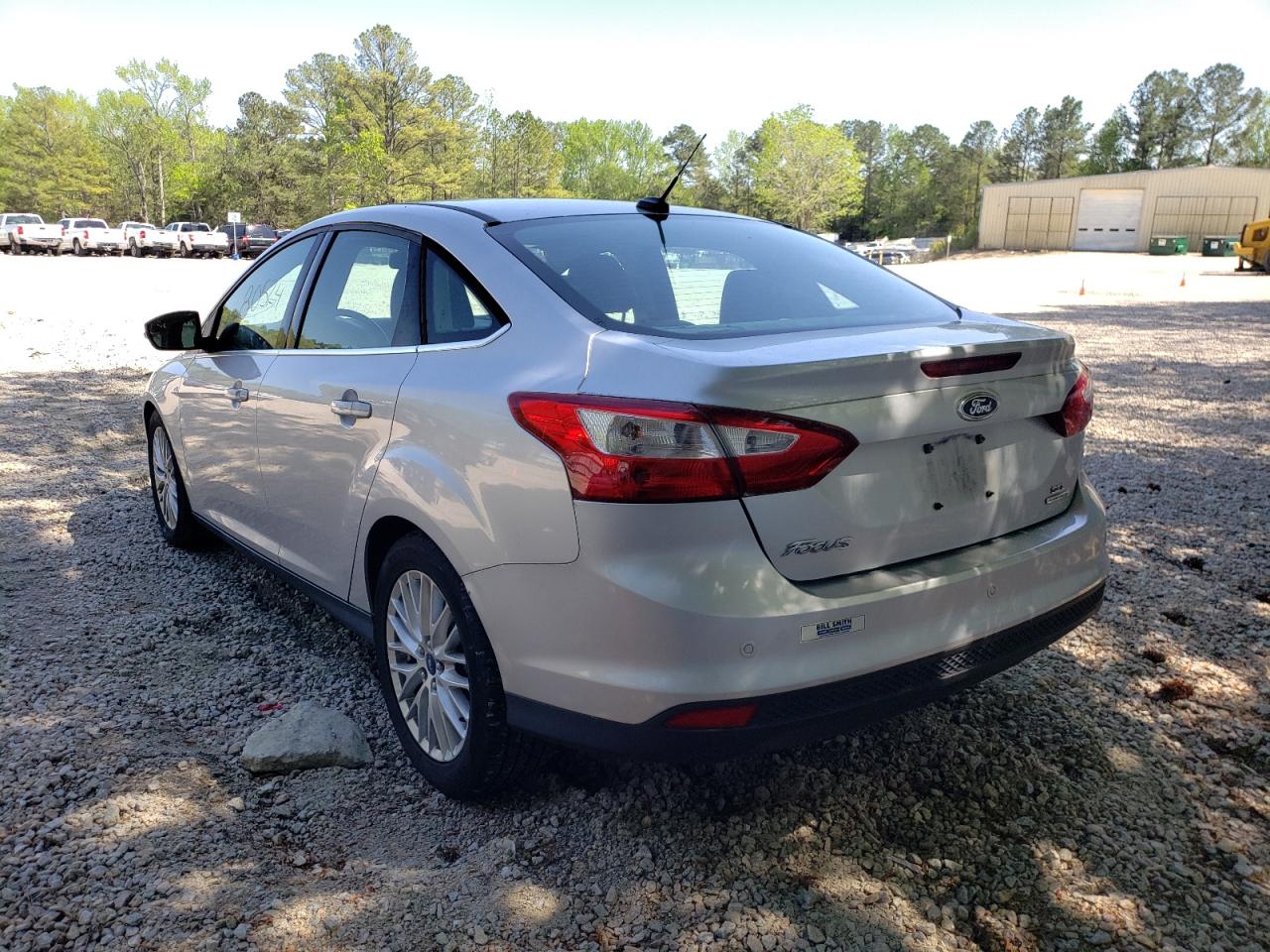 Photo 3 from auction – 2012 FORD FOCUS SEL with VIN 1FAHP3H28CL426484