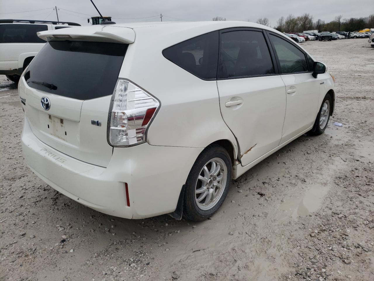 Photo 4 from auction – 2012 TOYOTA PRIUS V with VIN JTDZN3EU5C3165972