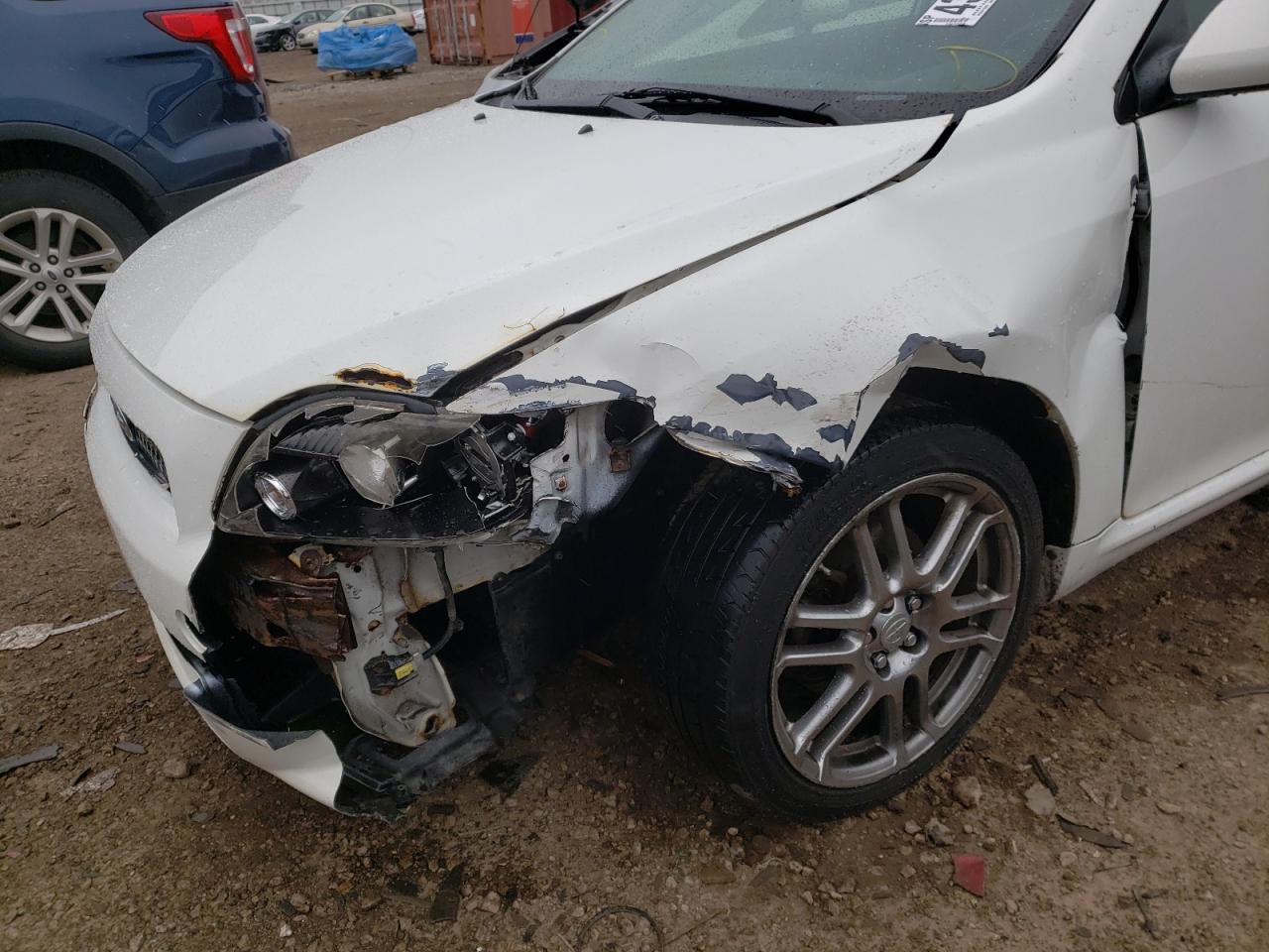 Photo 9 from auction – 2008 SCION TC with VIN JTKDE167580271783