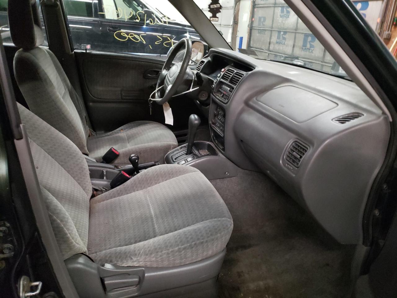 Photo 5 from auction – 2003 SUZUKI VITARA JLX with VIN 2S3TD52V336102770