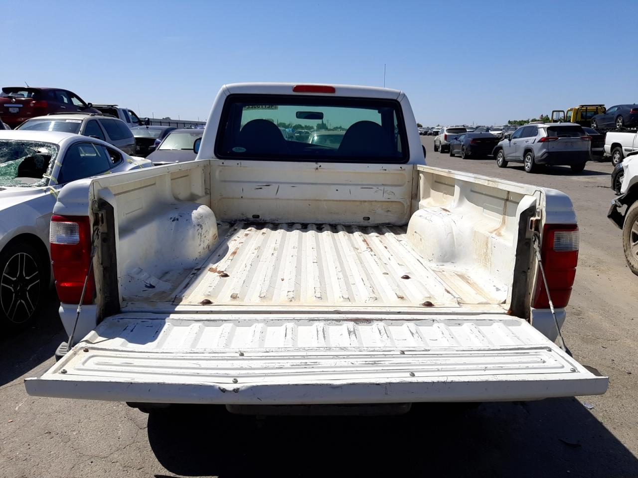 Photo 6 from auction – 2002 FORD RANGER with VIN 1FTYR11U62PA55661