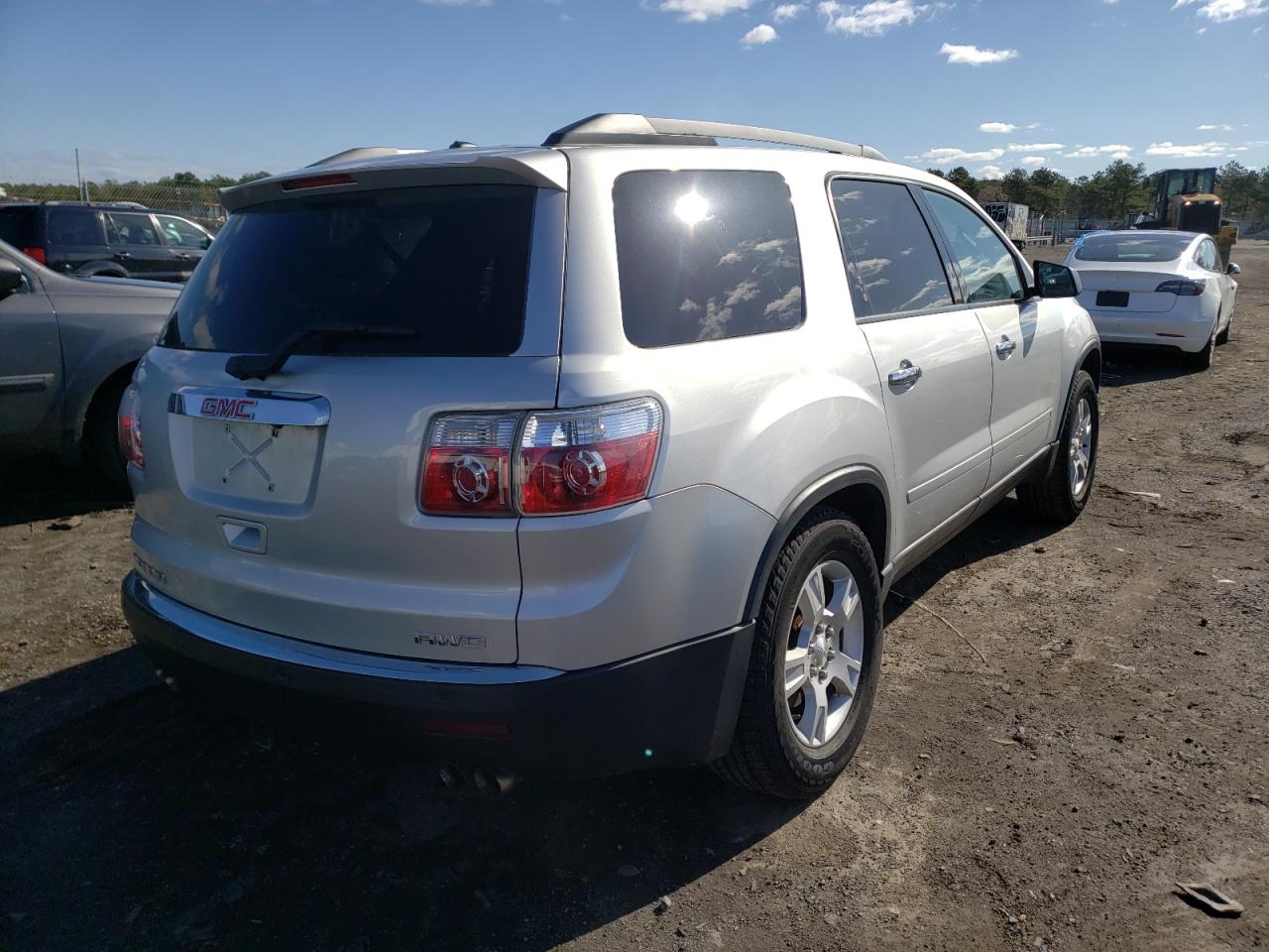 Photo 4 from auction – 2010 GMC ACADIA SLE with VIN 1GKLVLED2AJ121365