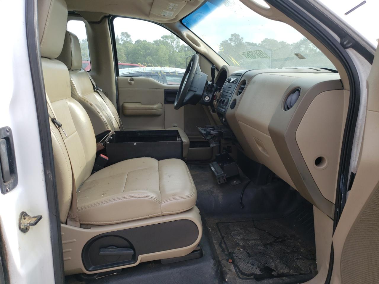 Photo 6 from auction – 2008 FORD F150 with VIN 1FTRF12238KC88011