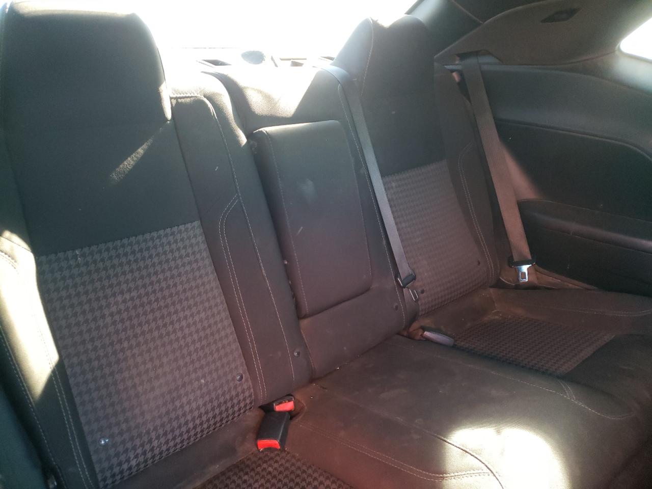 Photo 6 from auction – 2015 DODGE CHALLENGER with VIN 2C3CDZAGXFH831788
