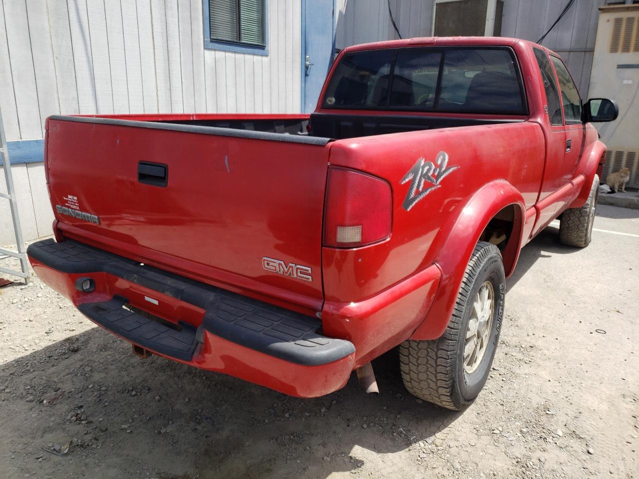 Photo 4 from auction – 2003 GMC SONOMA with VIN 1GTCT19X738248018