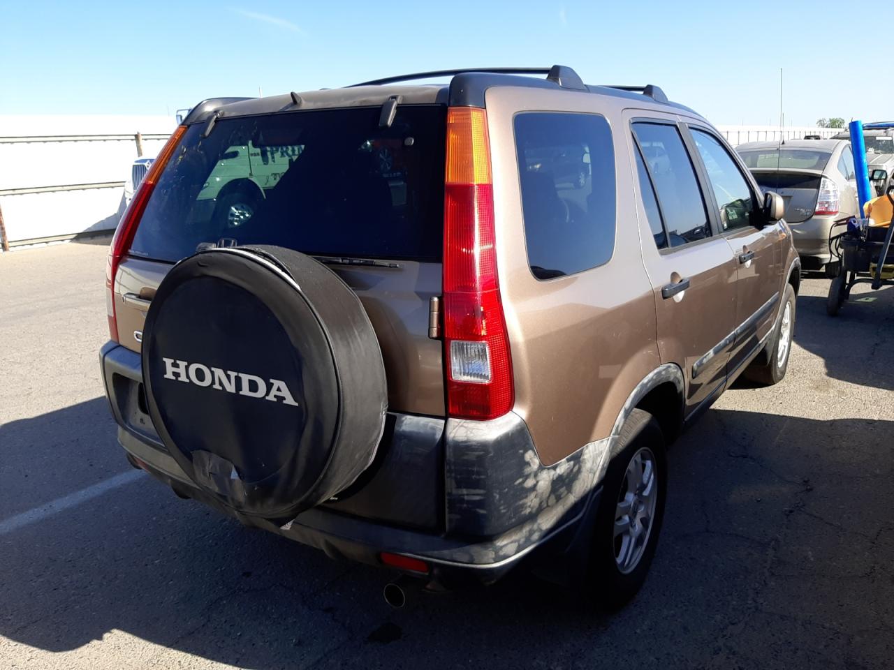 Photo 4 from auction – 2002 HONDA CR-V EX with VIN JHLRD78872C083915