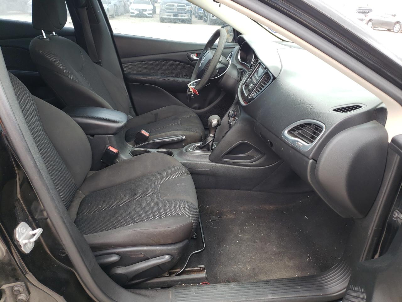 Photo 5 from auction – 2015 DODGE DART SE with VIN 1C3CDFAA8FD406030