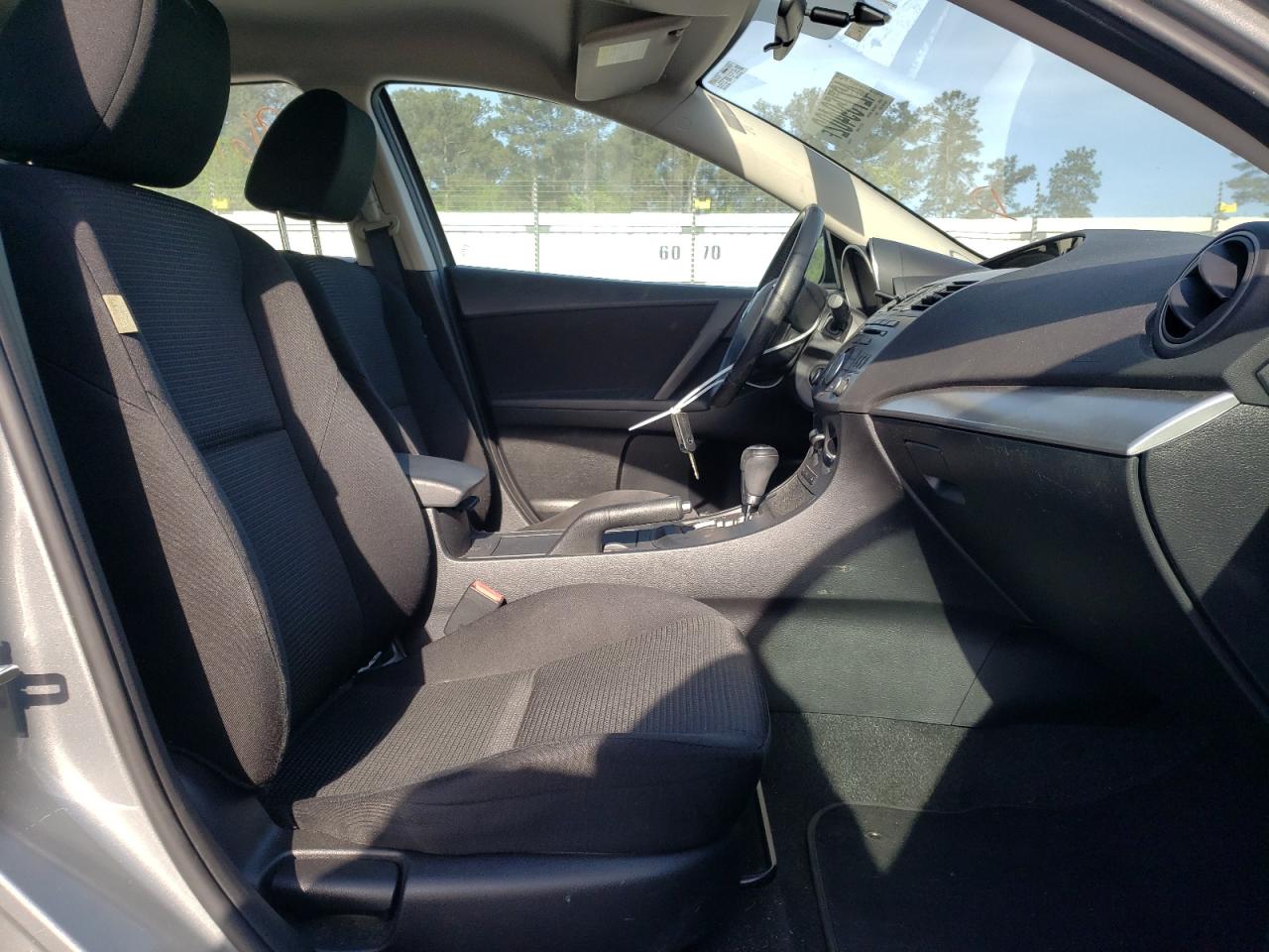 Photo 5 from auction – 2012 MAZDA 3 I with VIN JM1BL1L78C1638865