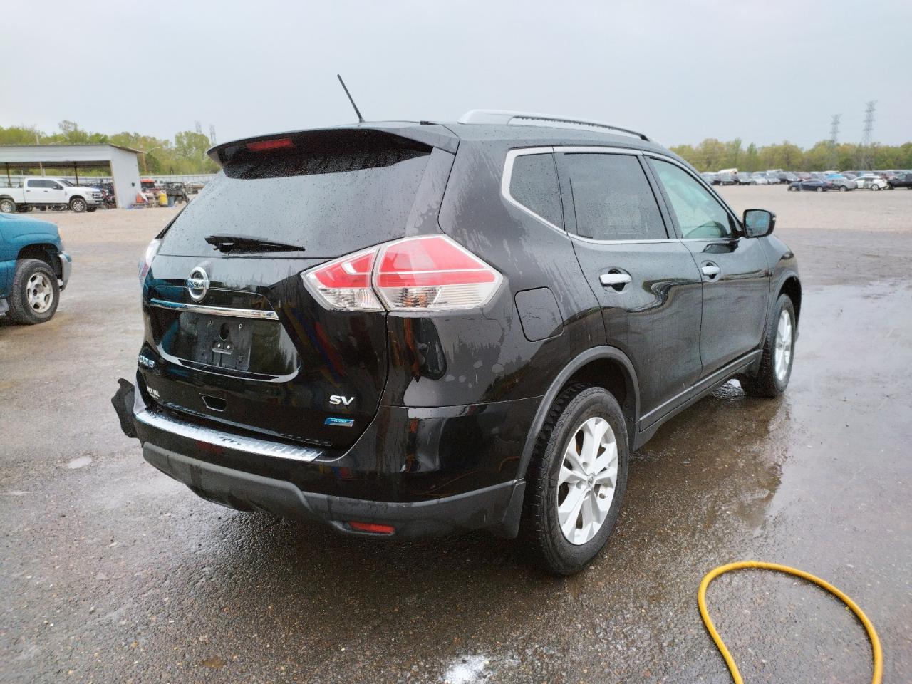 Photo 4 from auction – 2014 NISSAN ROGUE S with VIN 5N1AT2ML9EC821434