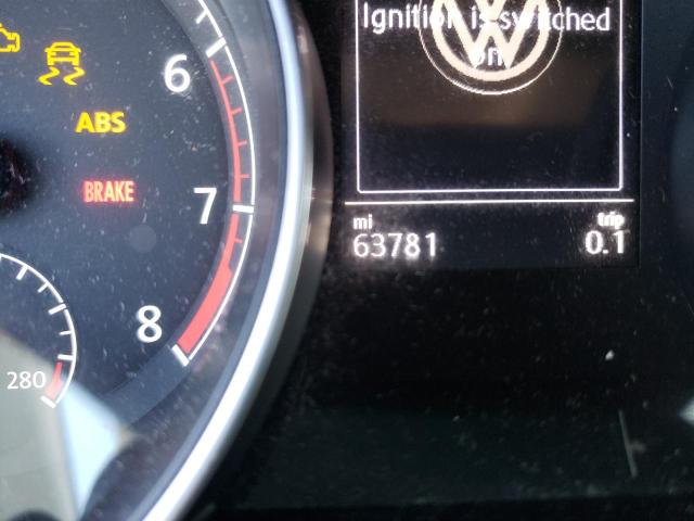 Photo 8 from auction – 2017 VOLKSWAGEN GOLF S with VIN 3VW217AU0HM021694