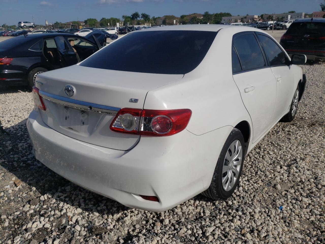 Фото 4 с аукциона – 2013 TOYOTA COROLLA BA с VIN 5YFBU4EE2DP170607
