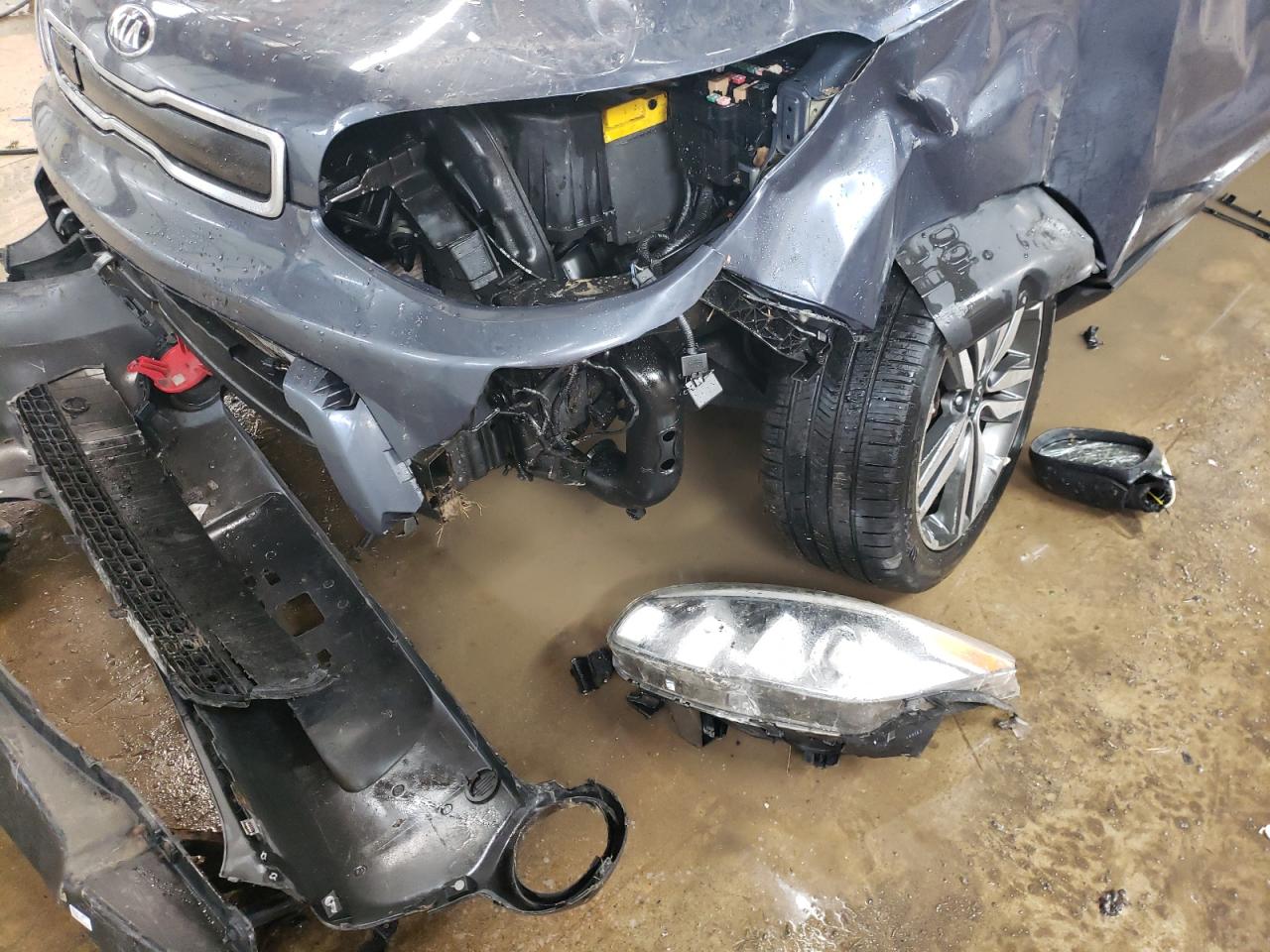 Zdjęcie 9 z aukcji – 2016 KIA SOUL + z VIN KNDJP3A50G7275610