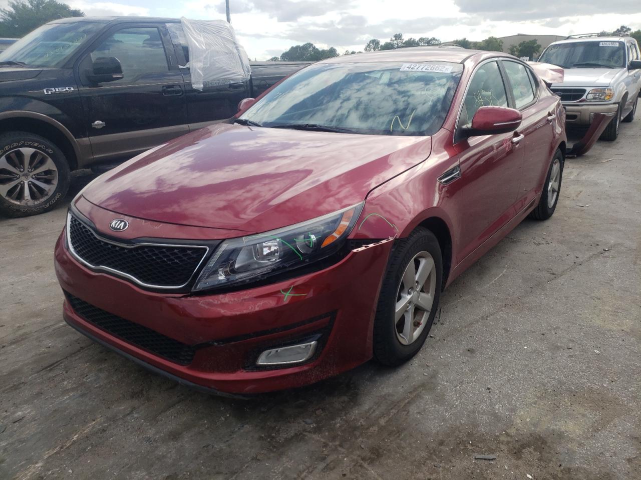 Photo 2 from auction – 2014 KIA OPTIMA LX with VIN 5XXGM4A77EG337423