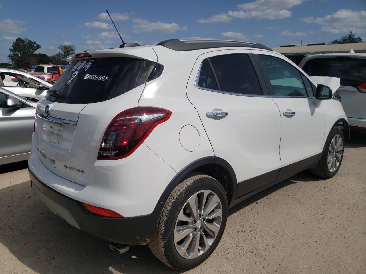 Photo 4 from auction – 2018 BUICK ENCORE PRE with VIN KL4CJASB9JB611613