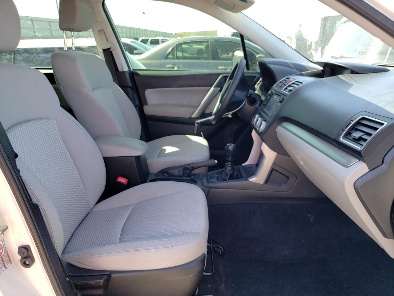 Photo 5 from auction – 2018 SUBARU FORESTER 2 with VIN JF2SJAAC8JG556362