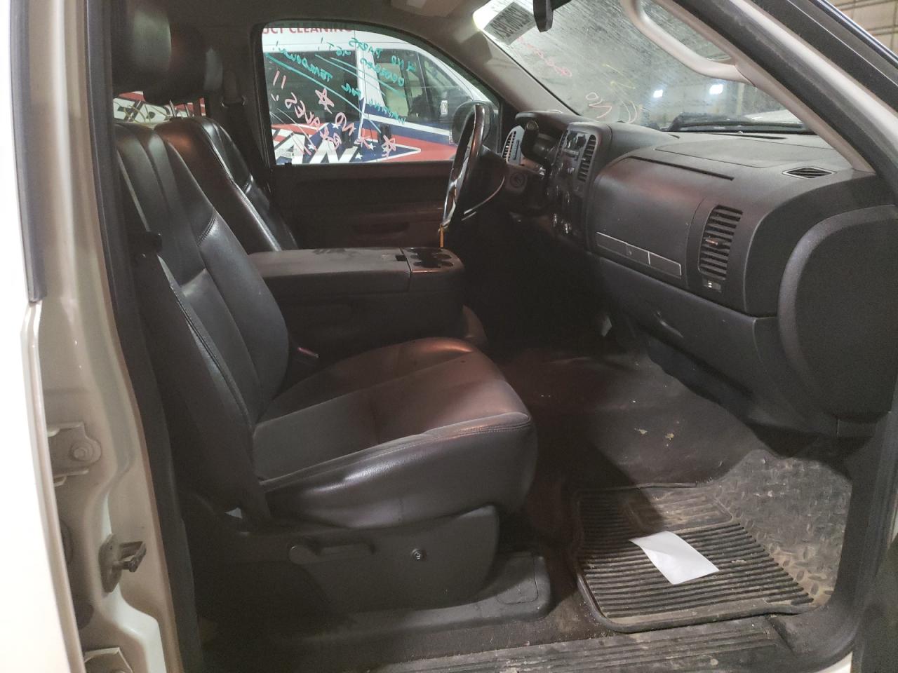 Photo 5 from auction – 2012 CHEVROLET SILVERADO with VIN 3GCPKSE79CG185370