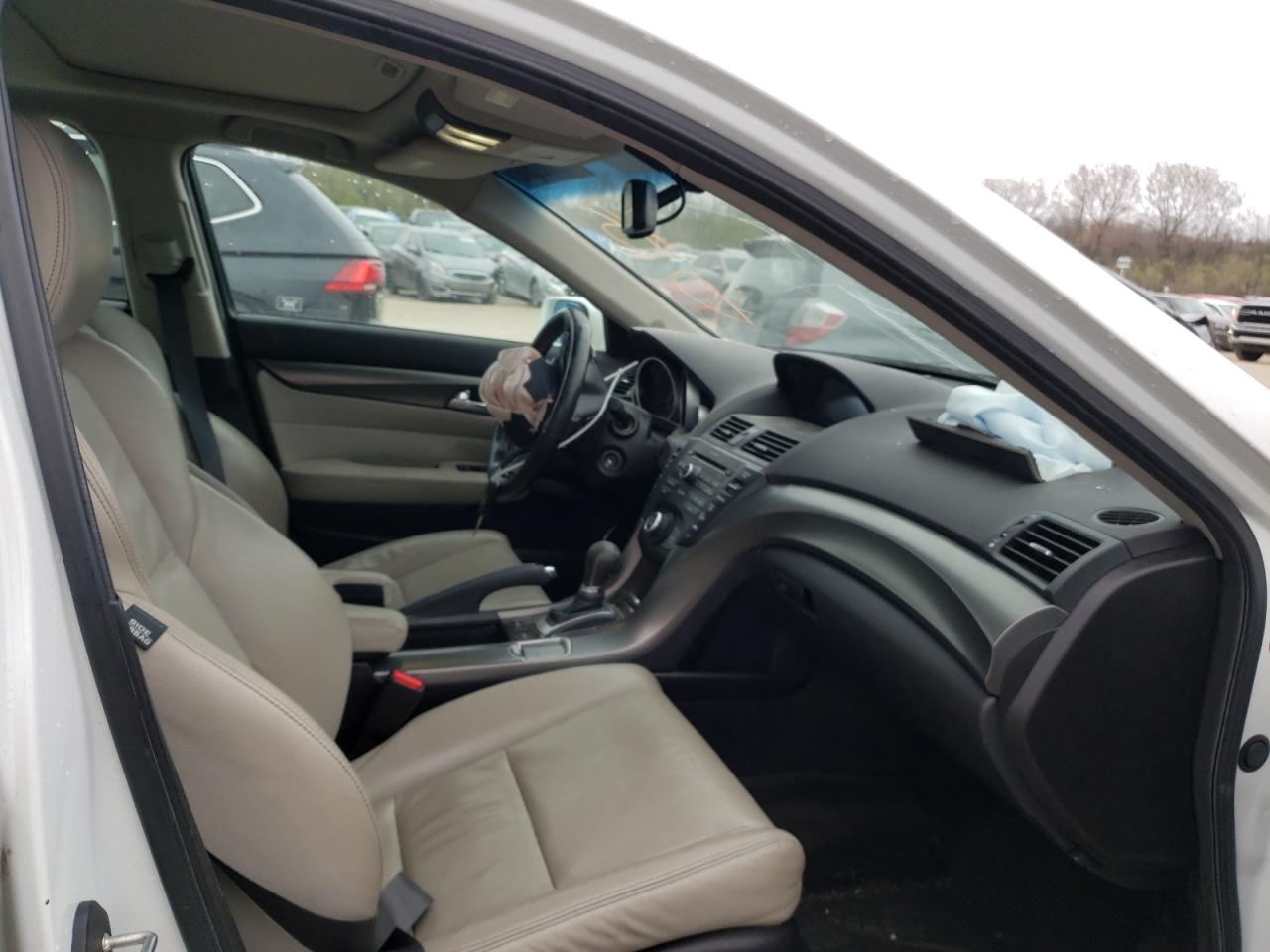 Photo 5 from auction – 2012 ACURA TL with VIN 19UUA9F23CA004538