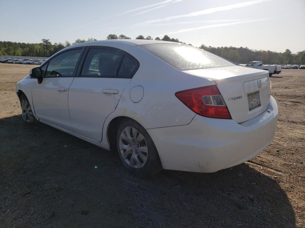 Photo 3 from auction – 2012 HONDA CIVIC LX with VIN 19XFB2F52CE089682