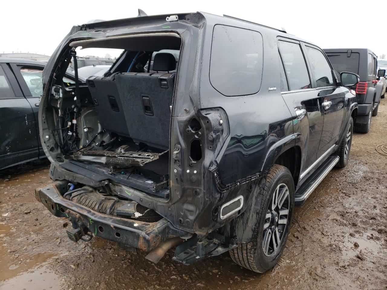 Photo 4 from auction – 2015 TOYOTA 4RUNNER SR with VIN JTEBU5JRXF5205887