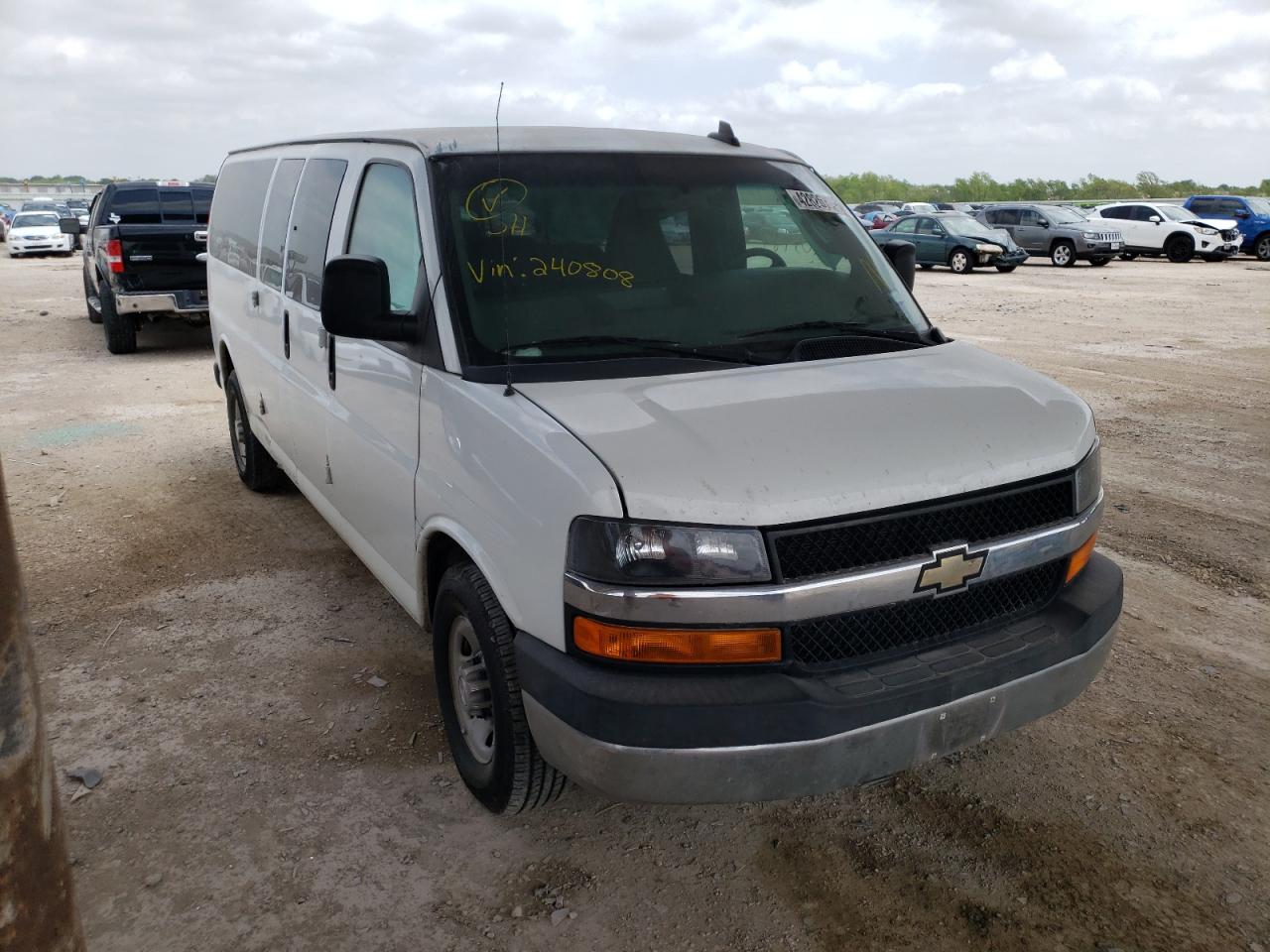 CHEVROLET EXPRESS G3 2017 with VIN 1GAZGPFG9H1240808 - Photo from auction