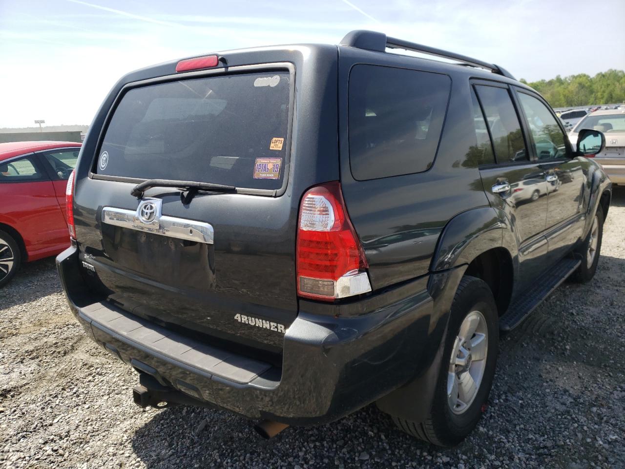 Photo 4 from auction – 2006 TOYOTA 4RUNNER SR with VIN JTEZU14R368045840