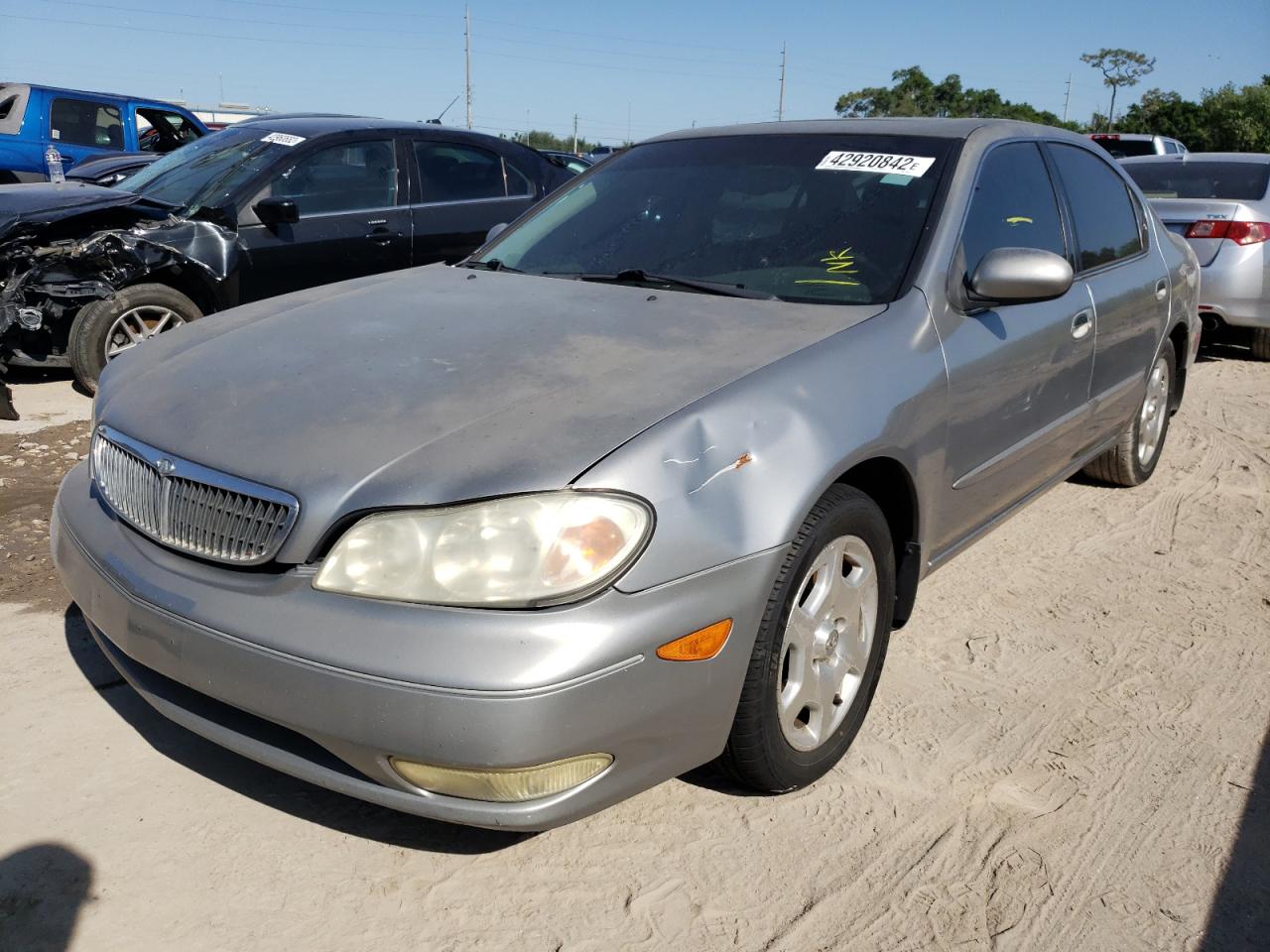 Photo 2 from auction – 2001 INFINITI I30 with VIN JNKCA31A51T038552