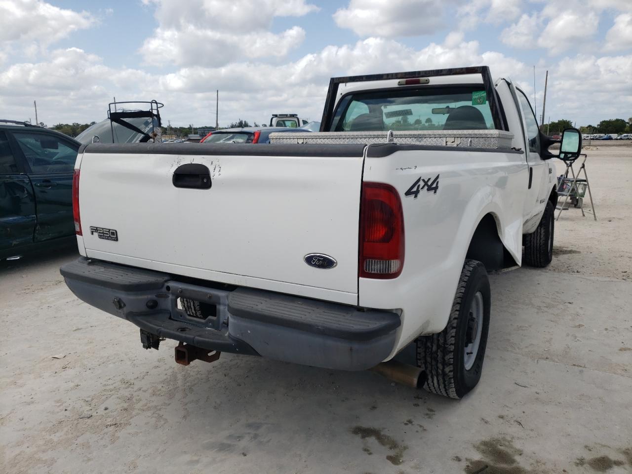 Photo 4 from auction – 2003 FORD F250 SUPER with VIN 1FTNF21P93EB57285