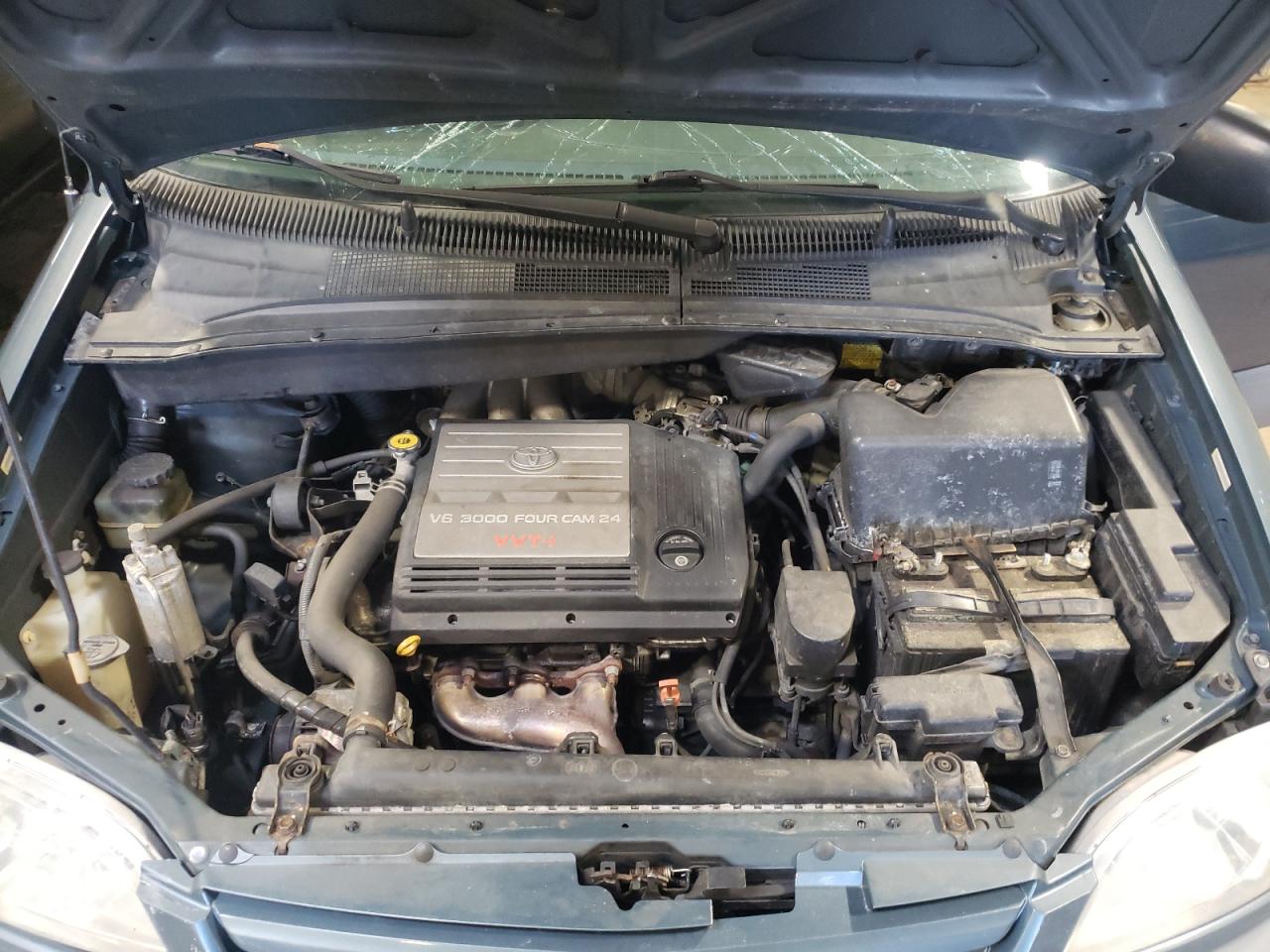 Photo 7 from auction – 2001 TOYOTA SIENNA LE with VIN 4T3ZF13C81U337790