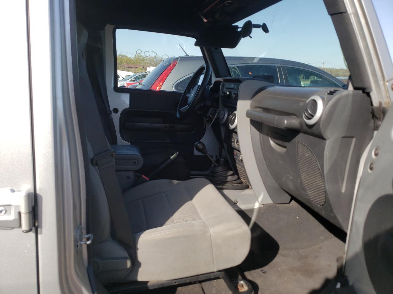 Photo 5 from auction – 2009 JEEP WRANGLER U with VIN 1J4GA59179L761344