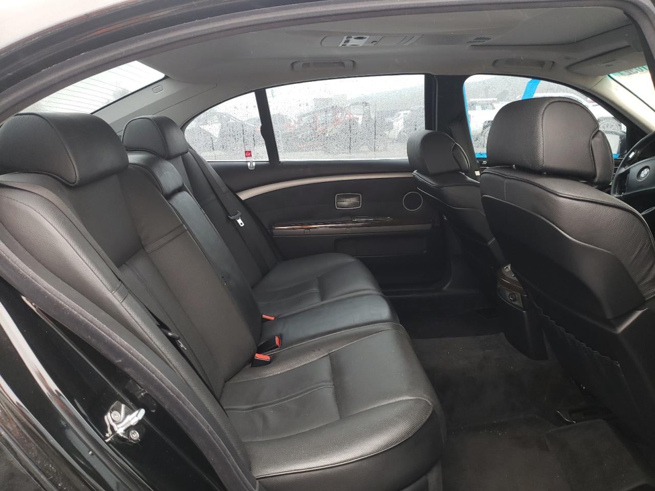 Photo 6 from auction – 2006 BMW 750 LI with VIN WBAHN83576DT31117