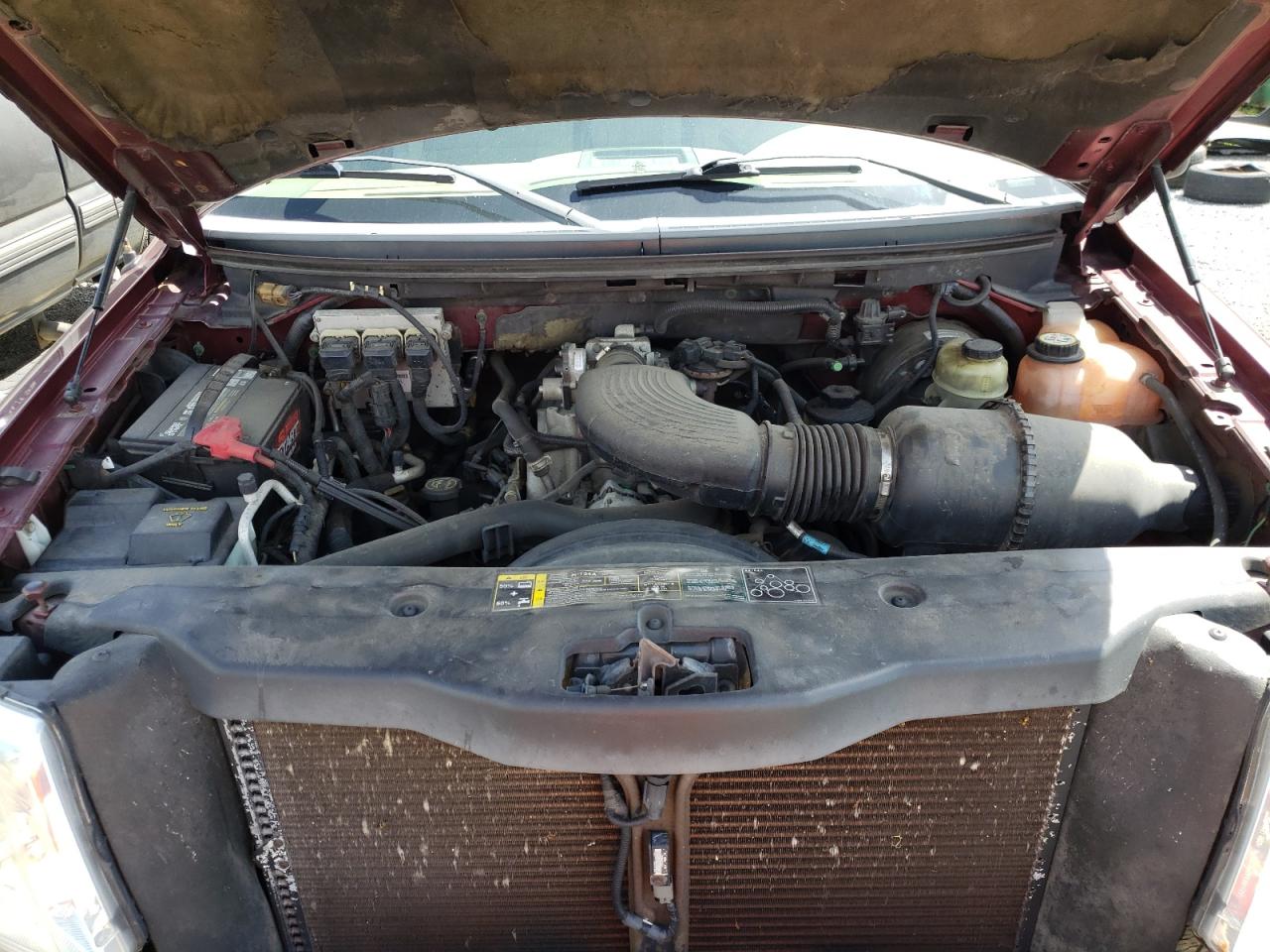 Photo 7 from auction – 2004 FORD F150 with VIN 1FTRX12WX4NA05774