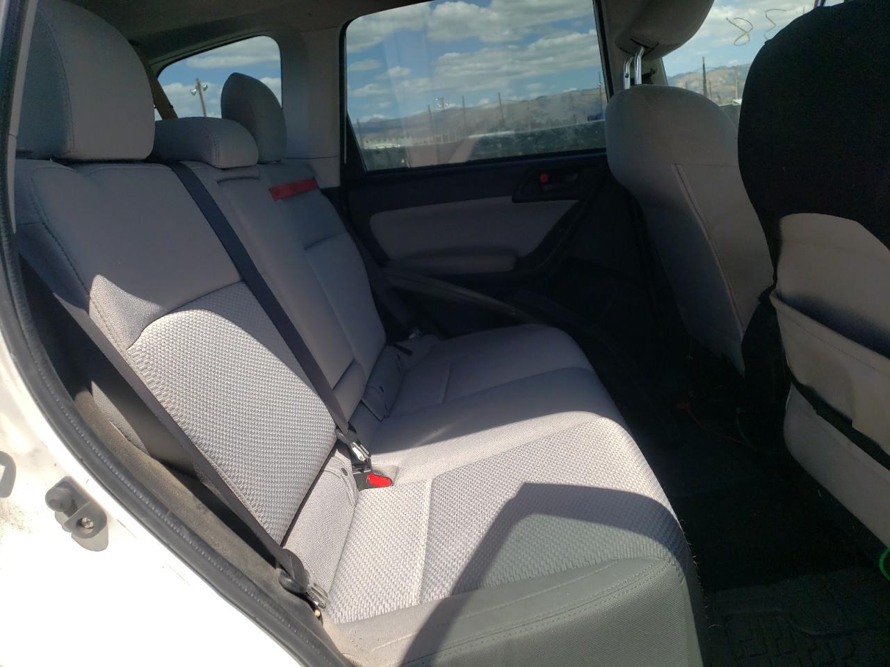Photo 6 from auction – 2018 SUBARU FORESTER 2 with VIN JF2SJAGCXJH526362