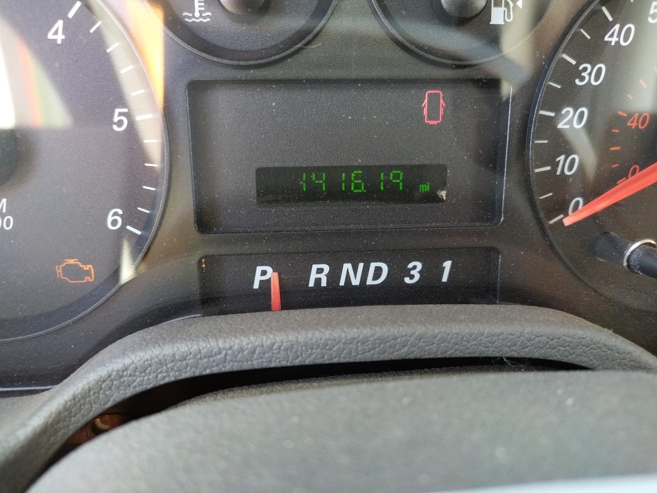 Photo 8 from auction – 2005 FORD FREESTAR S with VIN 2FMZA50655BA60024