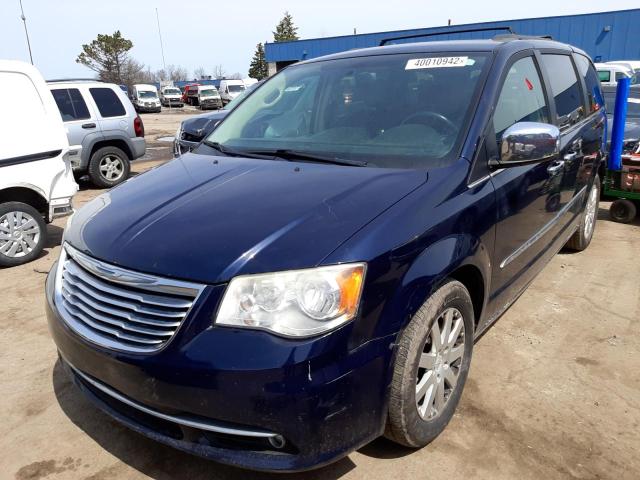 Photo 2 from auction – 2012 CHRYSLER TOWN & COU with VIN 2C4RC1CG5CR369220