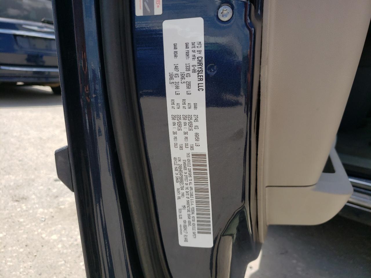 Photo 10 from auction – 2008 CHRYSLER TOWN & COU with VIN 2A8HR54P98R821704