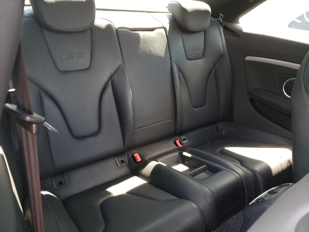 Photo 6 from auction – 2009 AUDI S5 QUATTRO with VIN WAURV78TX9A046679