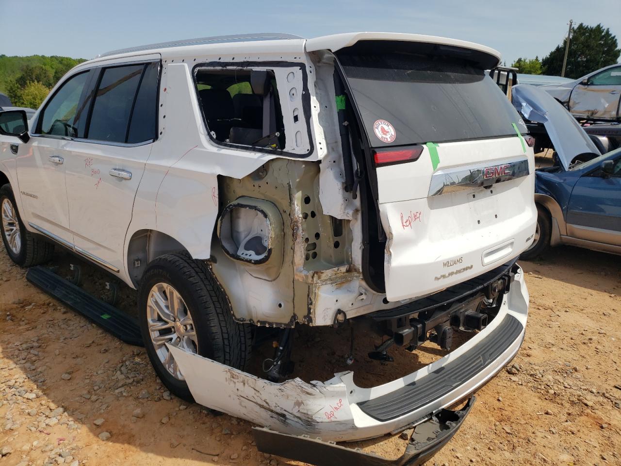 Photo 9 from auction – 2021 GMC YUKON SLT with VIN 1GKS1BKD7MR189835