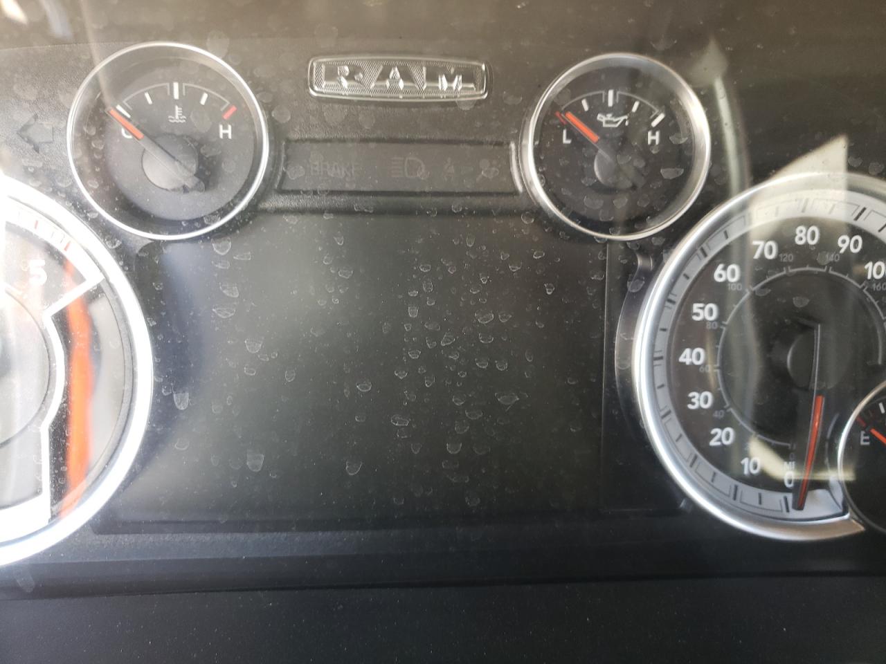 Photo 8 from auction – 2018 RAM 2500 SLT with VIN 3C6UR5JL3JG135247